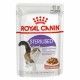 royal-canin-gatos-sterilised-pouch-en-salsa-85-g